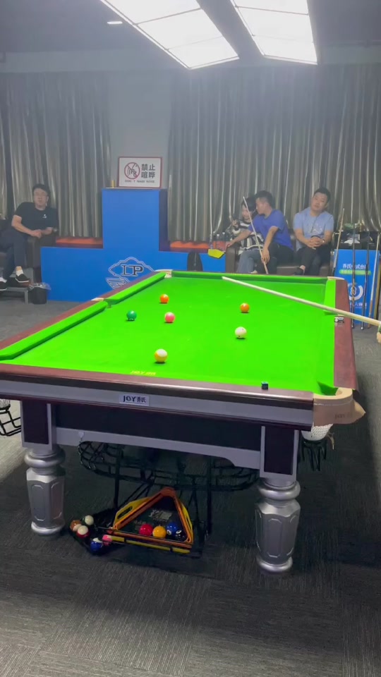 席位上发挥 席位上发挥