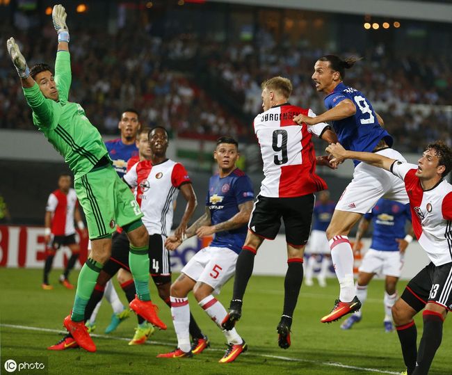 达队的后防 达队的后防